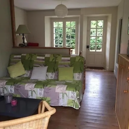 House Pair Sur Mer Maison Mitoyenne En Pierre De Type F3 Avec Jardin Non Clos